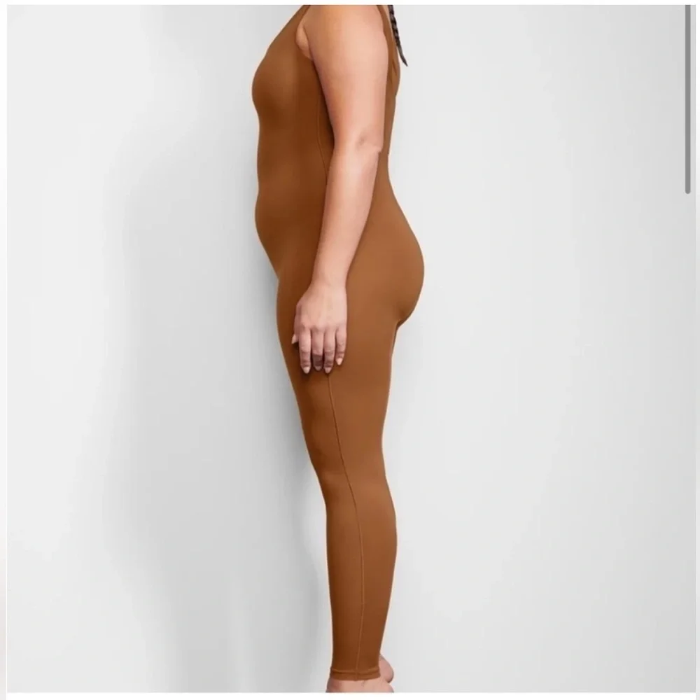 New! Skims 3X One shoulder caramel onesie jumpsuit.